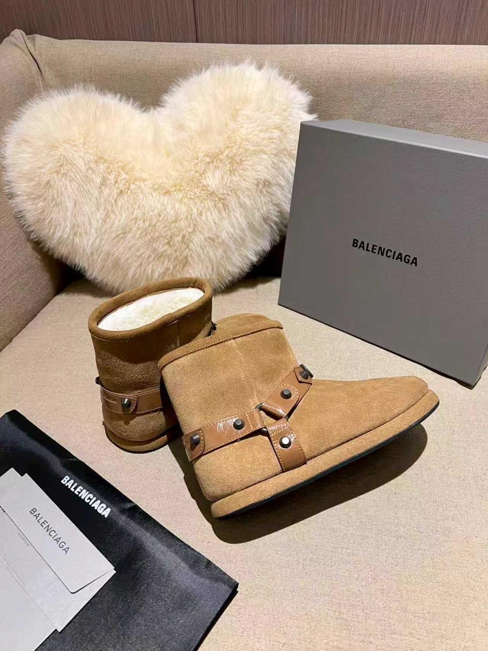 ботинки balenciaga,угги женские,женские ботинки с мехом,,женские кроссовки balenciaga