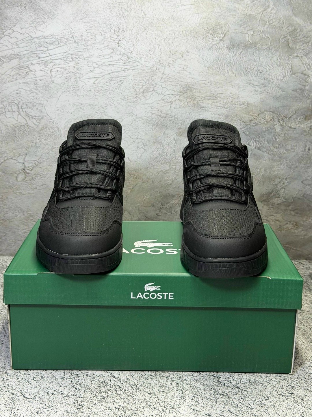 кроссовки мужские lacoste,кроссовки lacoste,низкие кроссовки lacoste черный,мужские кроссовки lacoste t-clip leather чёрный,