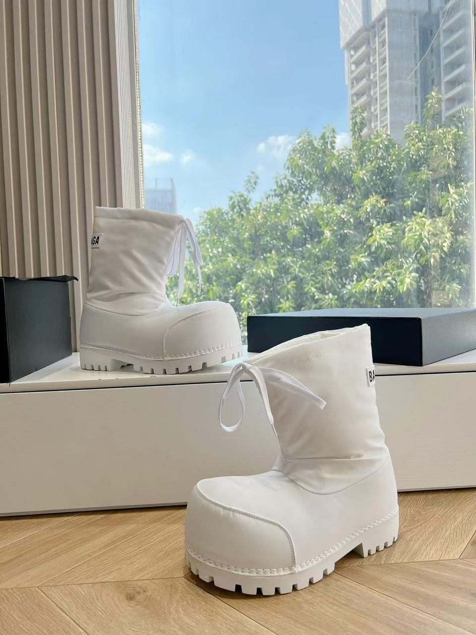 ,зимние женские брендовые ботинки balenciaga alaska fur bootie premium,ботинки модные,ботинки, женская
