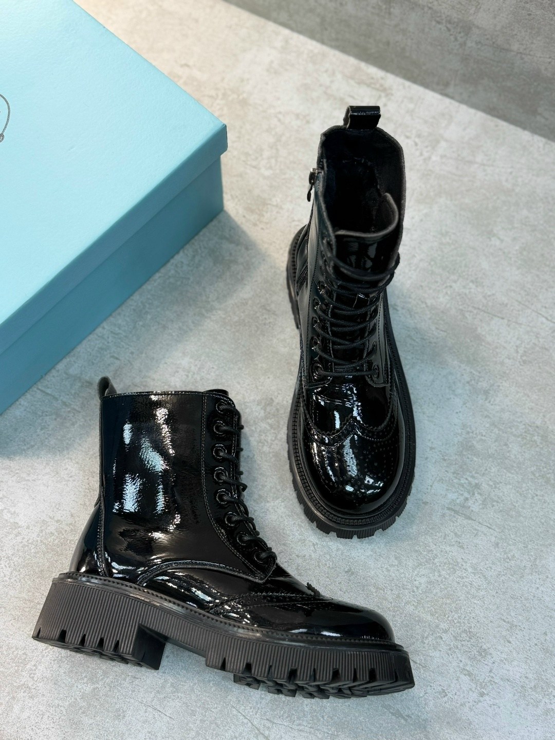 ,ботинки balenciaga,ботинки balenciaga лакированные черные,ботинки женские,ботинки