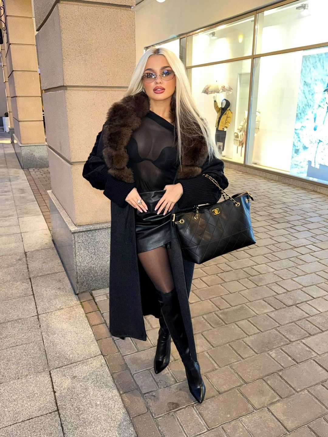 пальто с мехом,шуба из соболя,пальто шуба,женская шуба