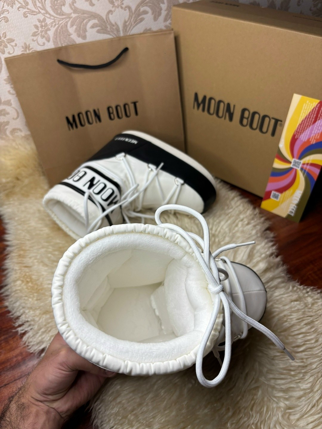 сноубутсы moon boot,детские зимние ботинки moon boot icon nylon белый,женские зимние ботинки moon boot,дутики moon boot,зимние ботинки moon boot