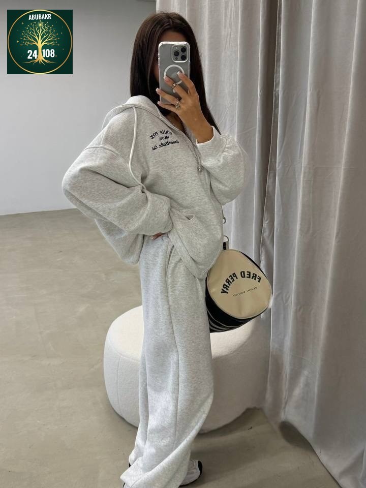 cпортивный костюм женский на флисе,женский спортивный костюм,женские костюмы на флисе,костюм женский,спортивный костюм на флисе