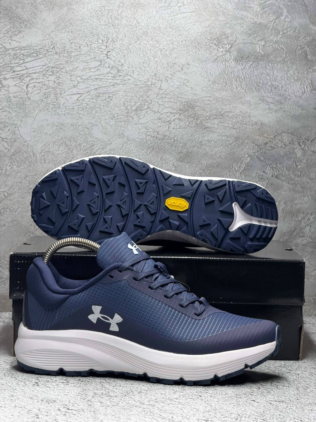 кроссовки under armour under armour,кроссовки under armour,under armour кроссовки мужские,беговые кроссовки under armour,under armour charged