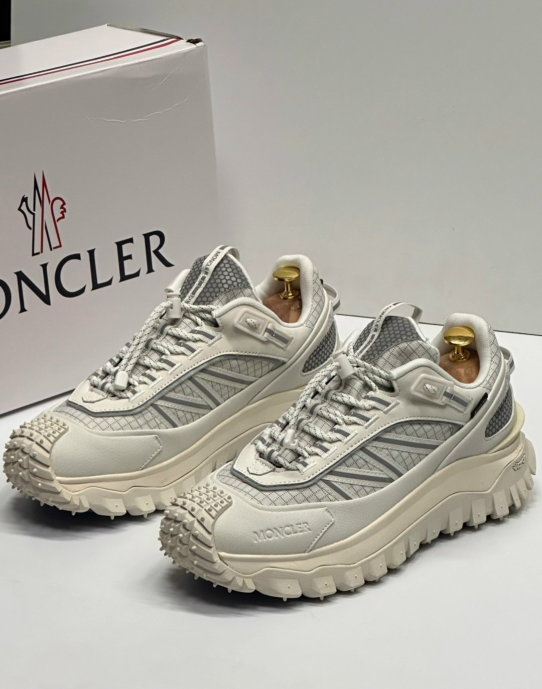 кроссовки мужские moncler trailgrip gtx белый,кроссовки moncler,moncler trailgrip gtx,кроссовки,низкие кроссовки