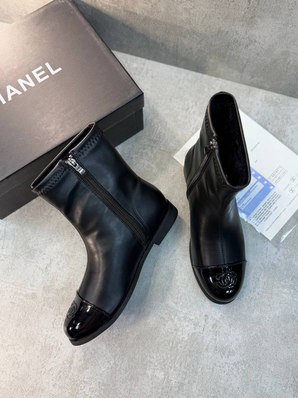 сапоги chanel,женские черные замшевые полусапоги chanel,ботинки chanel,ботильоны chanel,женские ботильоны chanel