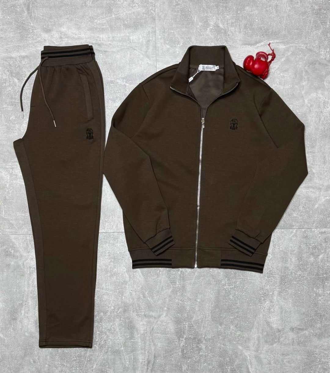 спортивный костюм brunello cucinelli,спортивные костюмы мужские,спортивные костюмы для мужчин,спортивный костюм stefano ricci,мужская спортивная одежда