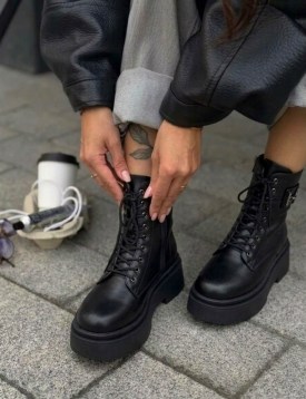 Ботинки