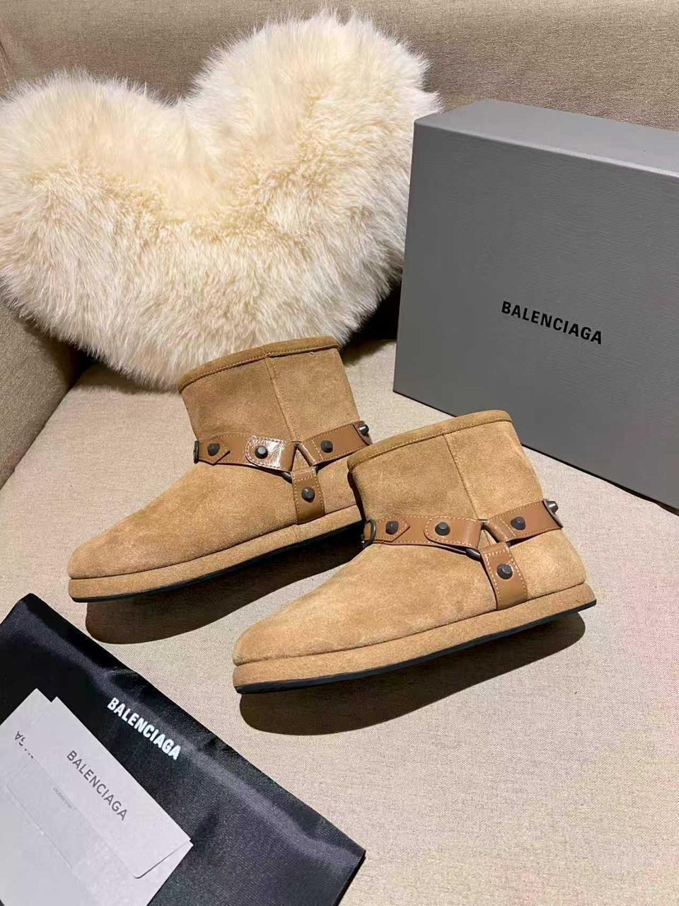ботинки balenciaga,угги женские,женские ботинки с мехом,,женские кроссовки balenciaga
