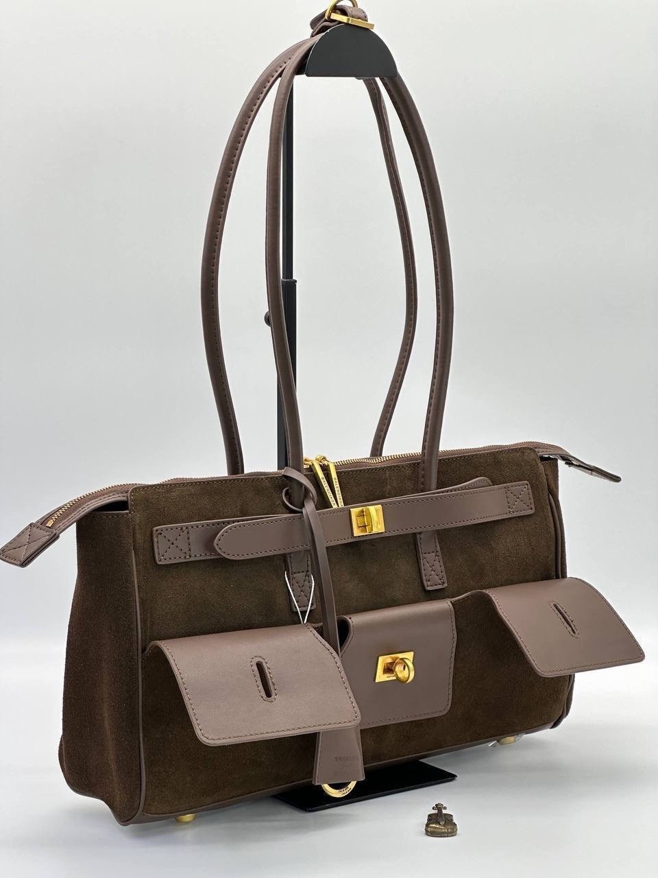 сумка balenciaga,женская замшевая сумка balenciaga коричневая с кожаными вставками,сумка из натуральной замши,сумка balenciaga bel air из замши,замшевая сумка
