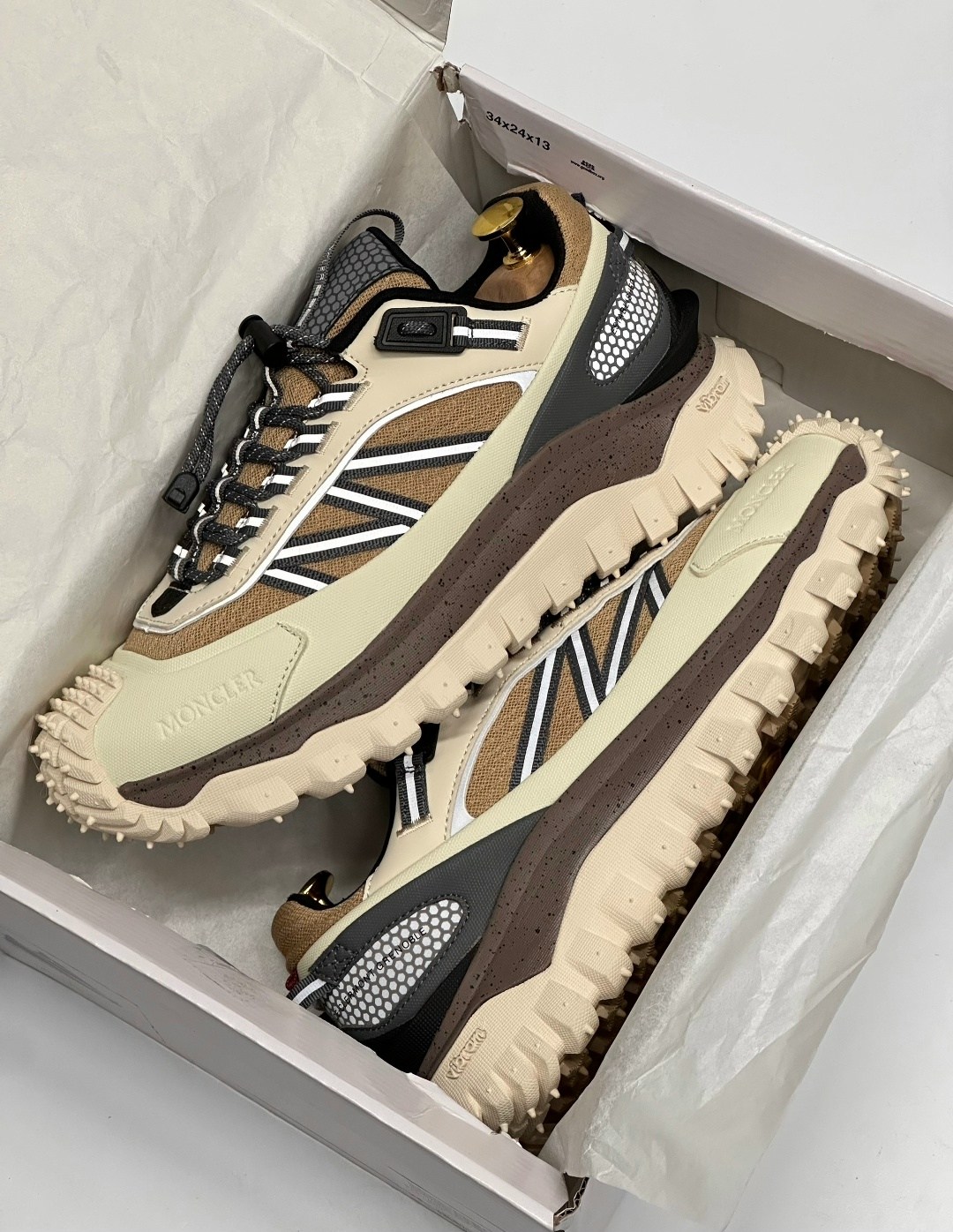 кроссовки moncler trailgrip gtx,кроссовки мужские moncler trailgrip gtx белый,кроссовки moncler,кроссовки moncler trailgrip,мужские кроссовки