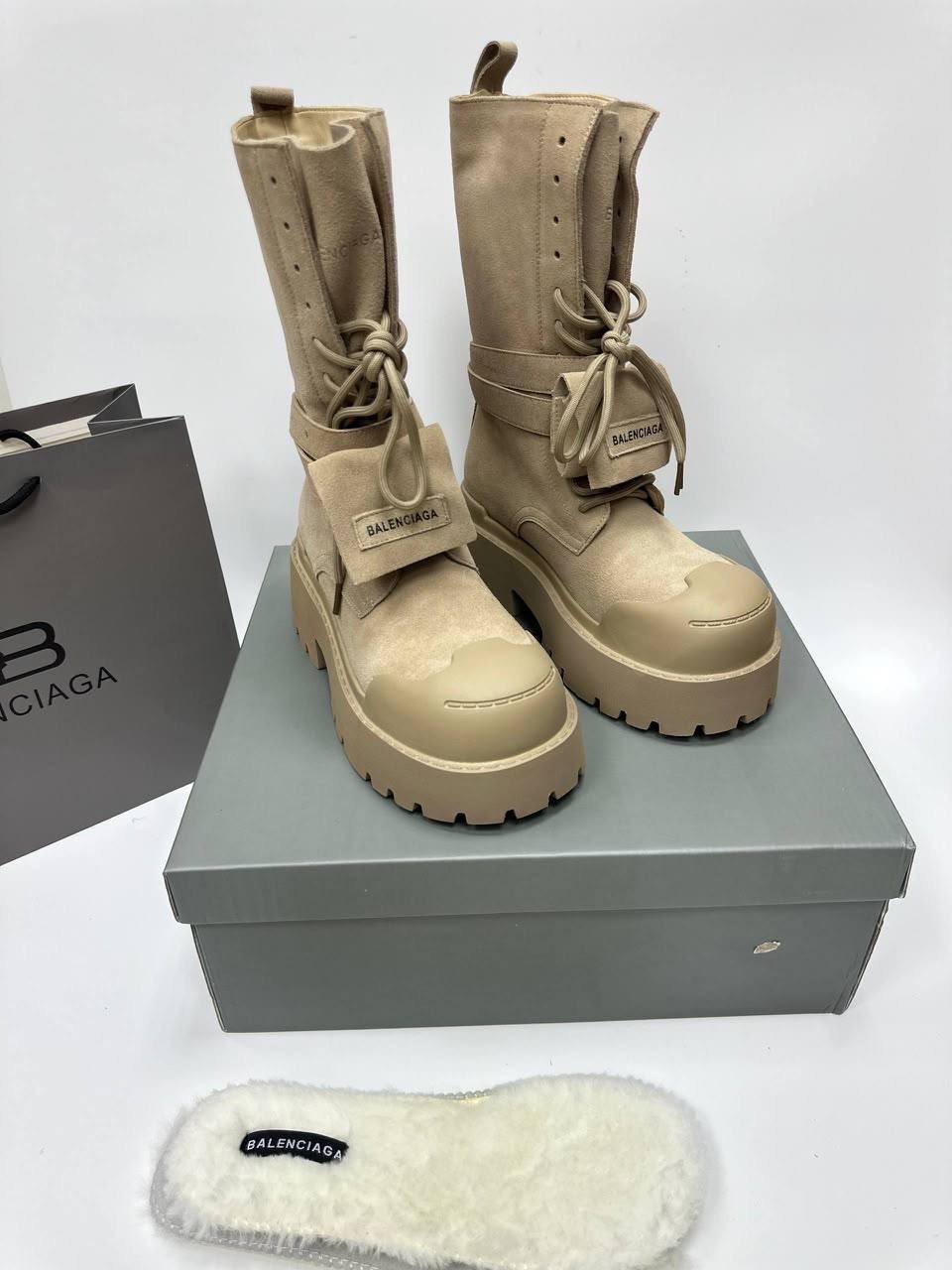 ботинки balenciaga,,ботинки осенние с натуральным мехом balenciaga,женская ,ботинки