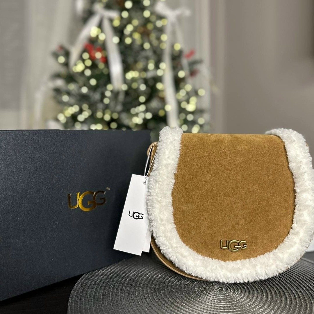 сумка ugg с мехом,сумка ugg,сумка меховая ugg,сумка ugg 22х22 натуральная кожа,сумка женская ugg