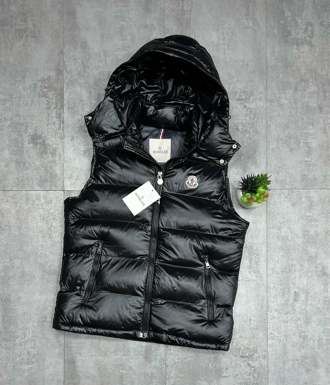 жилетка moncler,жилетка монклер,жилет moncler,жилет,мужской жилет