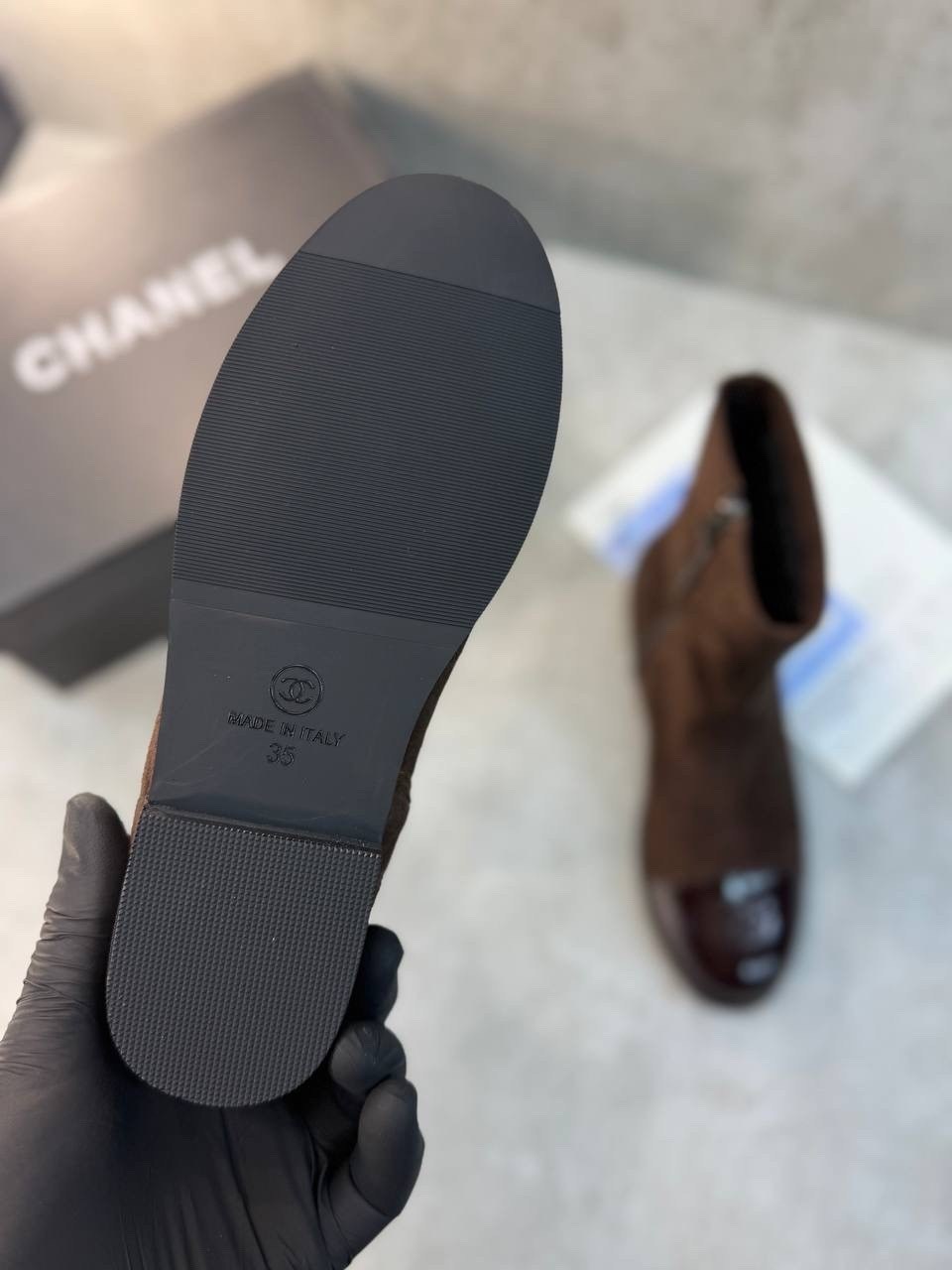 сапоги chanel,chanel ботинки,сапоги шанель,,ботильоны chanel
