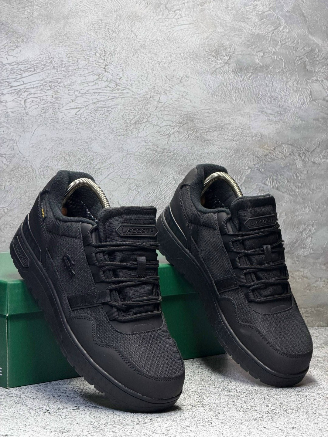 кроссовки мужские lacoste,кроссовки lacoste,низкие кроссовки lacoste черный,мужские кроссовки lacoste t-clip leather чёрный,