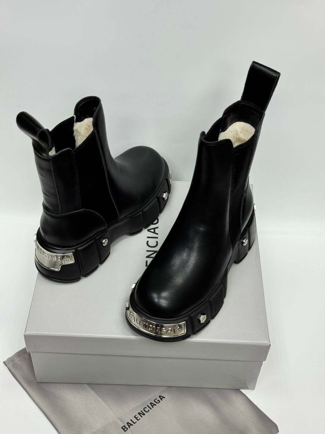 balenciaga ботинки,ботинки баленсиага,ботинки баленсиага женские,баленсиага  женская,balenciaga