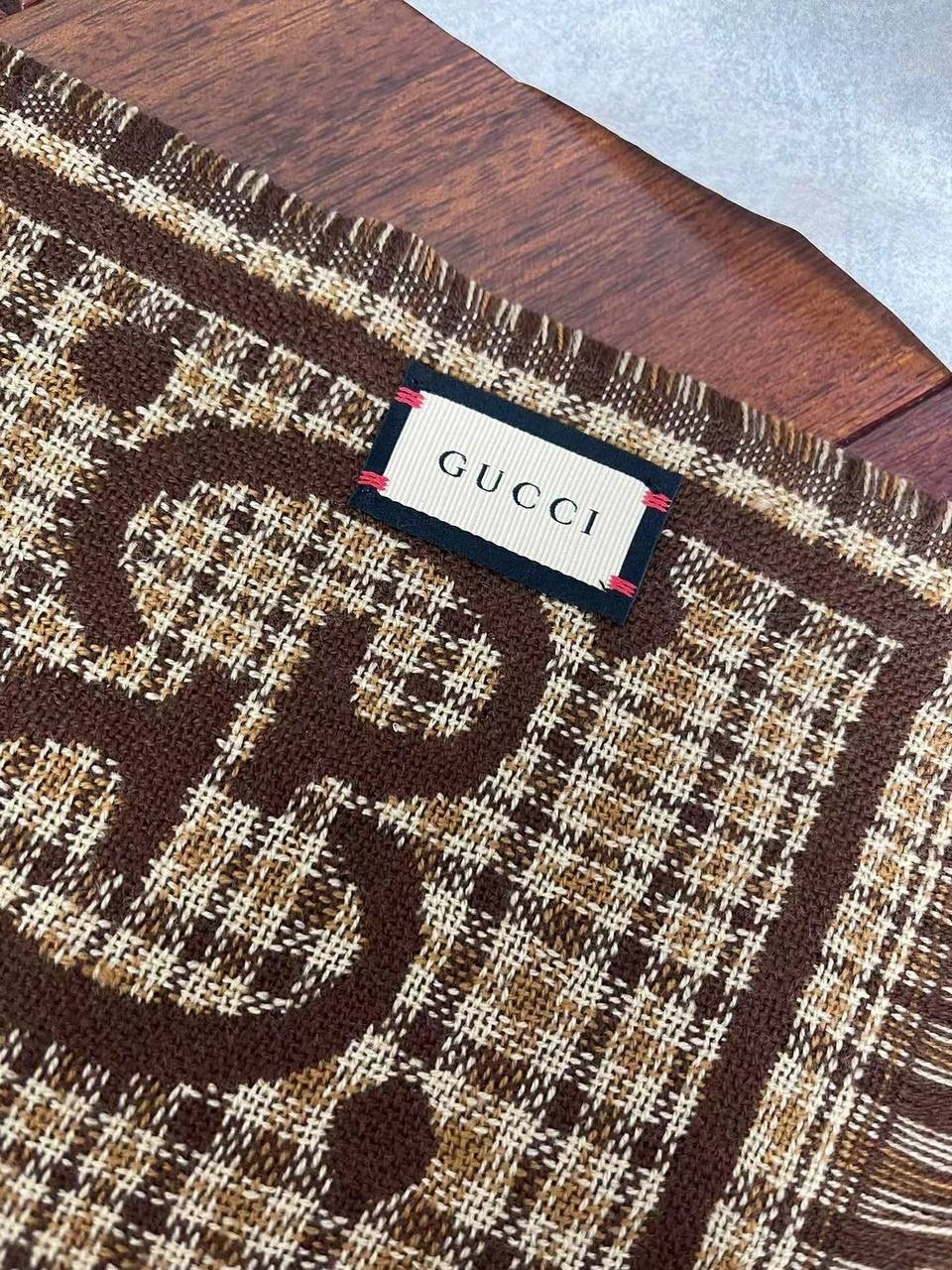 шарф gucci,шарф гуччи женский,шарф гуччи,шарф палантин кашемир гуччи gucci мокко,шарф гуччи женский оригинал