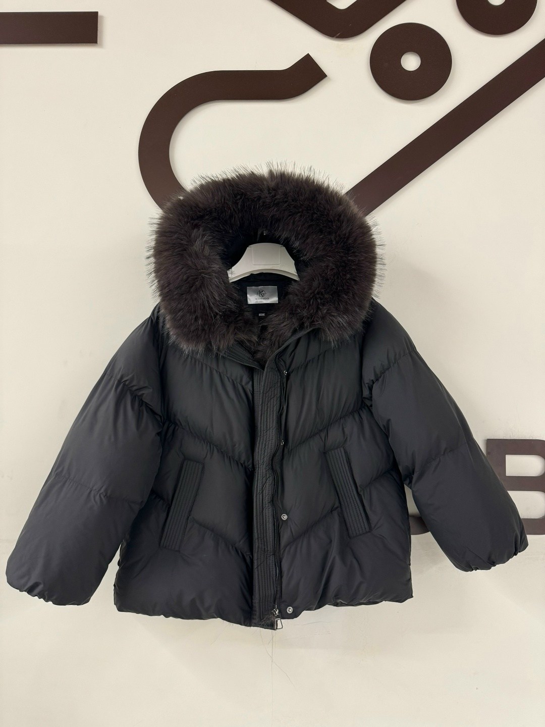 пуховик max mara,пуховик женский,короткий пуховик,пуховик,зимняя куртка пуховик