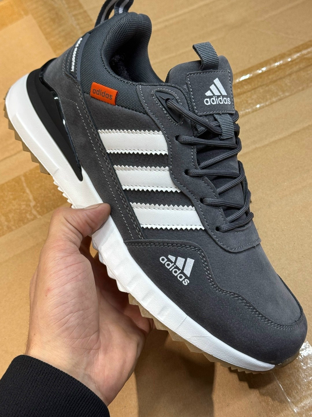 кроссовки зимние adidas,кроссовки мужской adidas,кроссовки мужские зимние adidas,кроссовки adidas,adidas climaproof зимние кроссовки