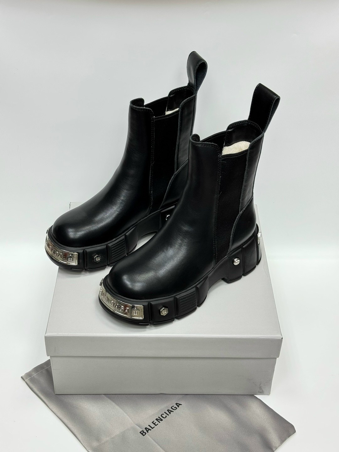 balenciaga ботинки,ботинки баленсиага,ботинки баленсиага женские,баленсиага  женская,balenciaga