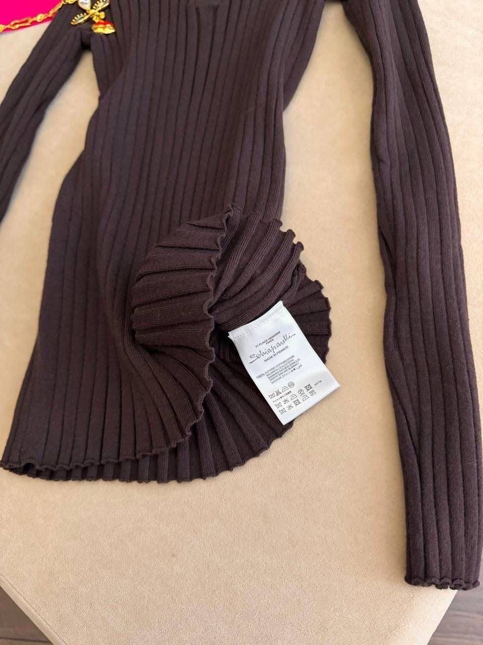 одежда для женщин,трикотажный лонгслив,schiaparelli одежда,кофта женская,кофточка с пуговицами