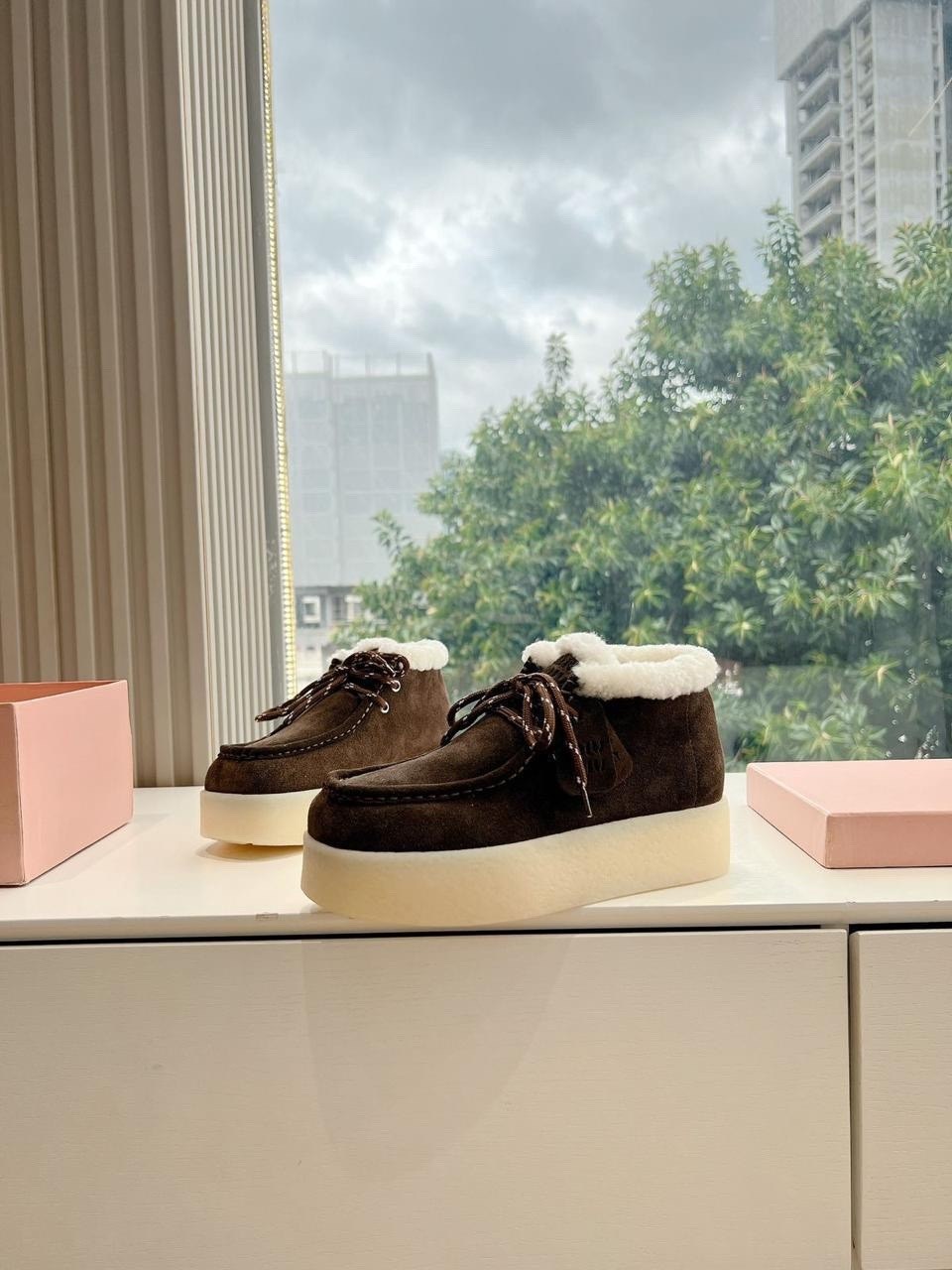 ботинки miu miu,,ботинки miu miu женские,женские сапоги ботинки miu miu delave,женские