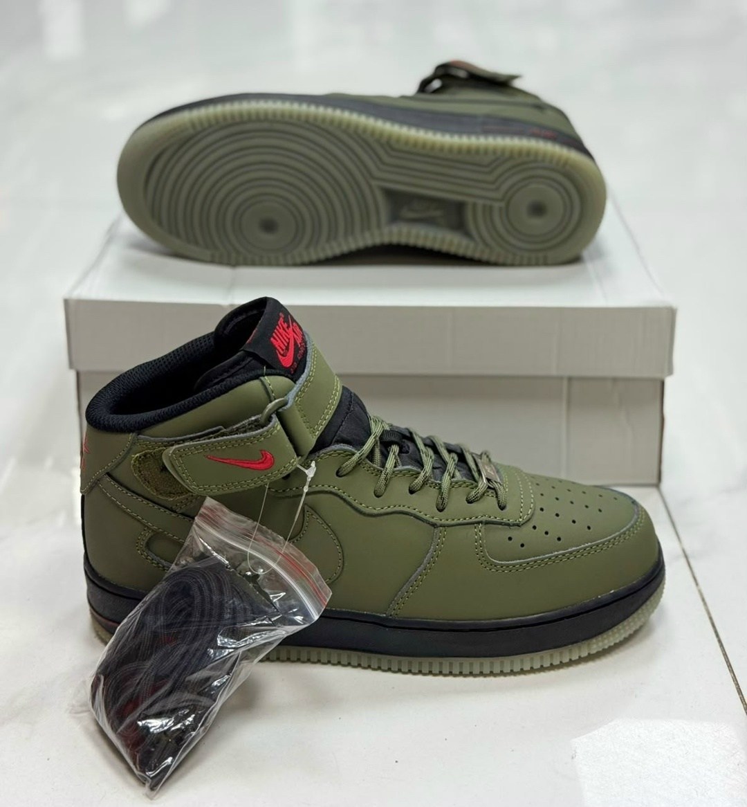 зимние кроссовки nike air force 1 mid,кроссовки зимние nike air force 1 mid jt8,кросcовки nike air force 1,nike air force 1 mid,зимние кроссовки nike air force 1