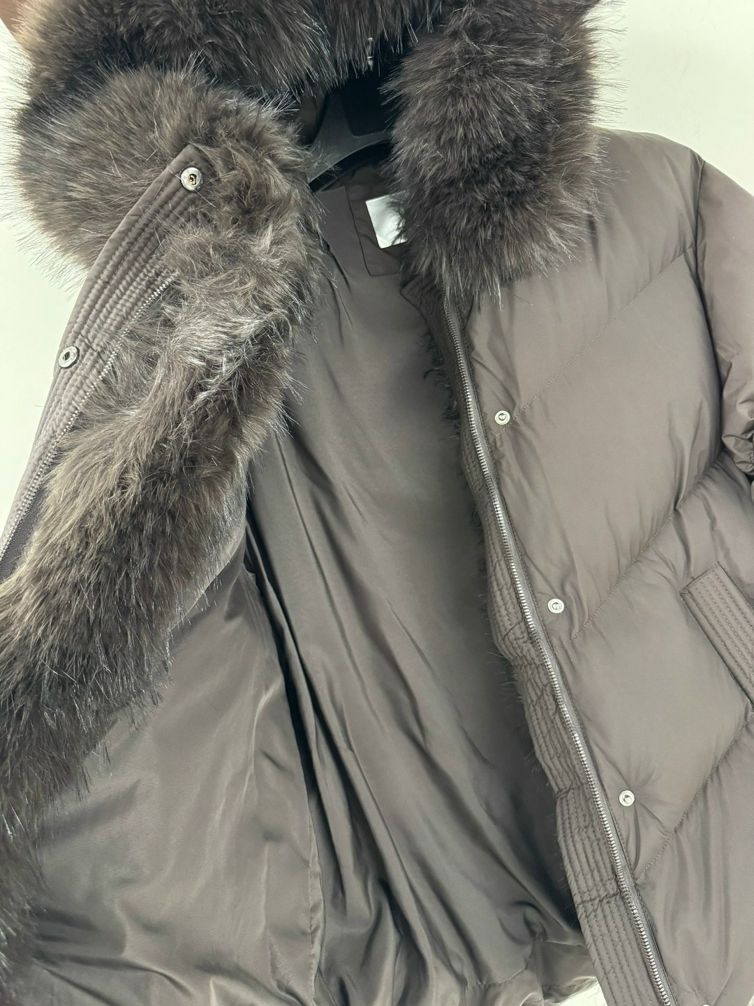 пуховик max mara,пуховик женский,короткий пуховик,пуховик,зимняя куртка пуховик