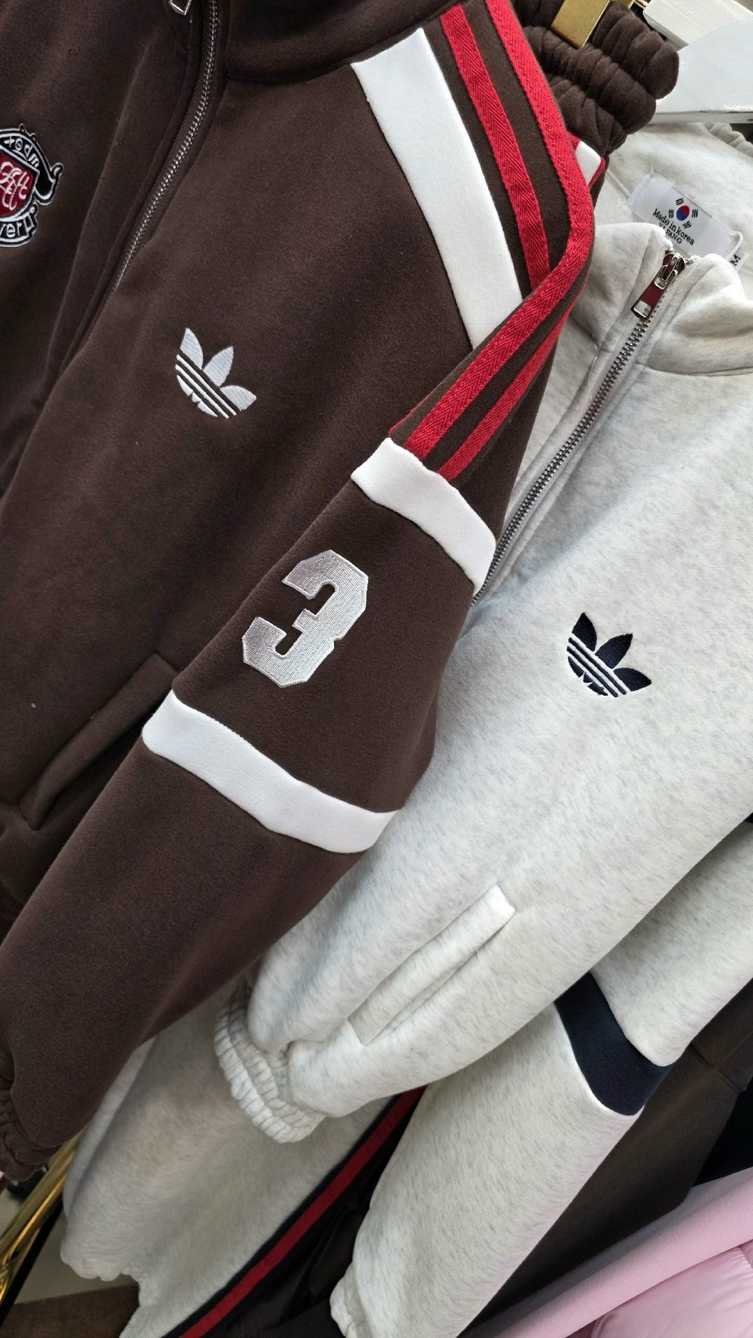 олимпийка adidas originals sst tracktop,олимпийка adidas originals,детский спортивный костюм adidas originals,олимпийка адидас firebird красная,спортивный костюм adidas originals adicolor