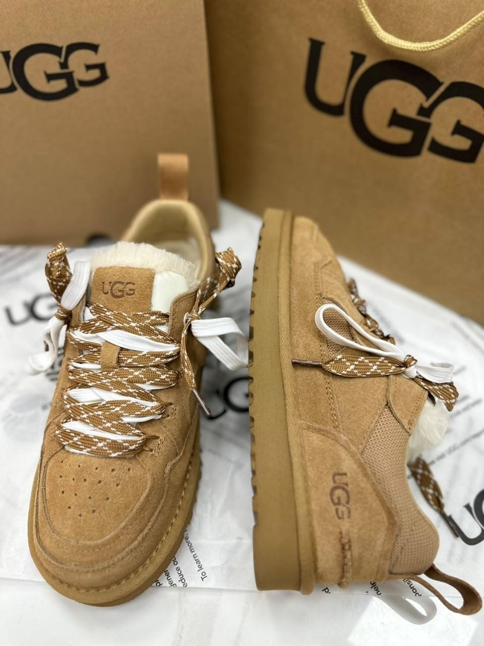 кроссовки ugg,,ugg женские ботинки с мехом lowmel beige,кроссовки женскиe,теплые кроссовки