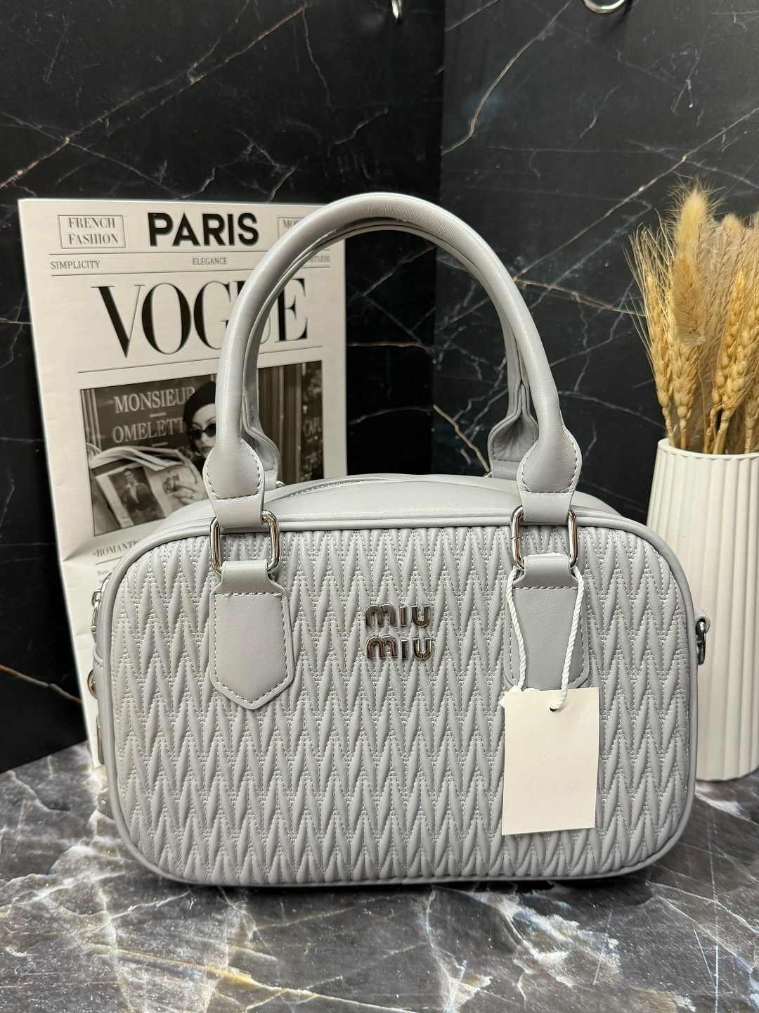 сумка,сумка miu miu,сумки миу миу,miu miu сумка на плечо,модная сумка