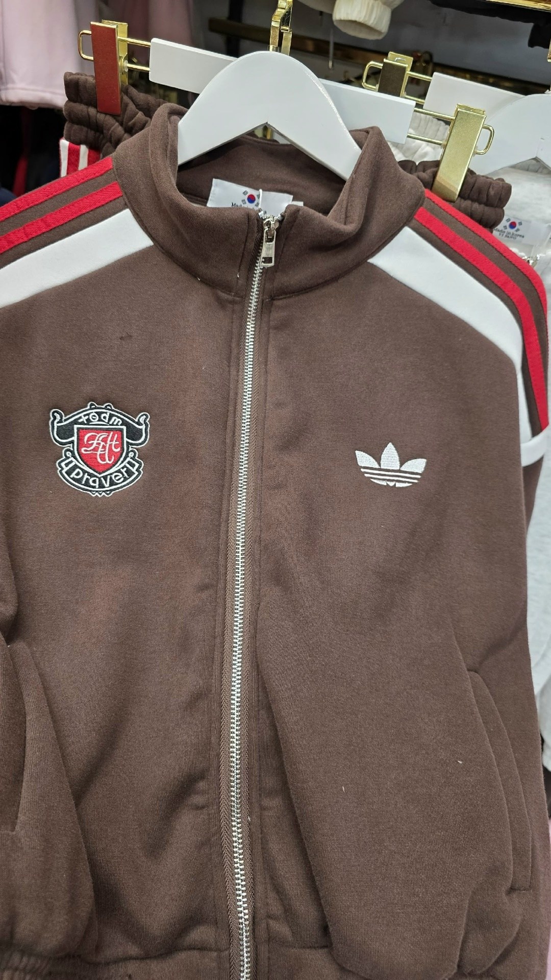 олимпийка adidas originals sst tracktop,олимпийка adidas originals,детский спортивный костюм adidas originals,олимпийка адидас firebird красная,спортивный костюм adidas originals adicolor