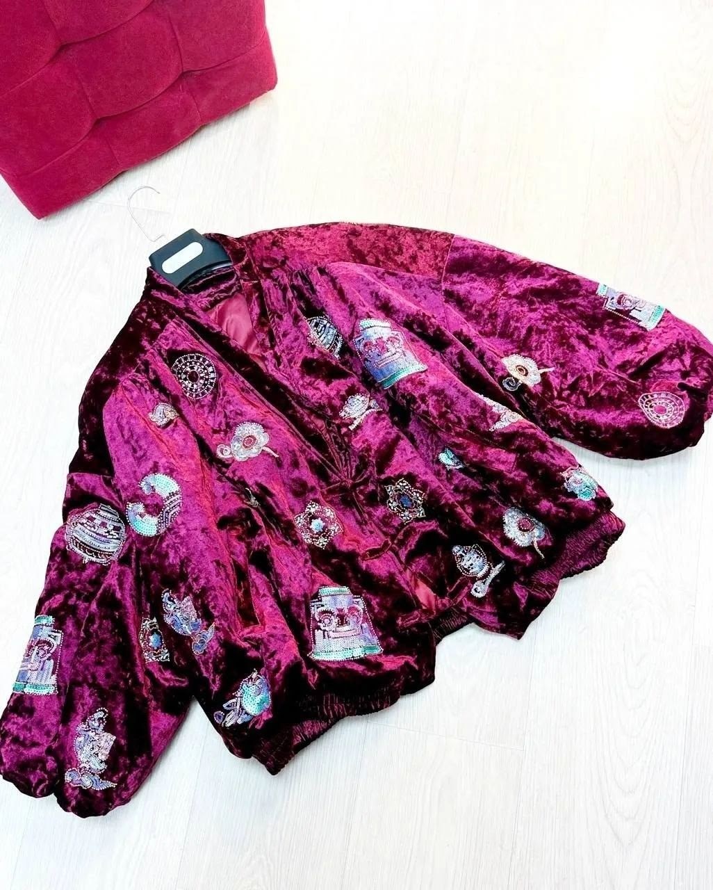 куртка бомбер,куртка модная,куртка,зимняя куртка свободного кроя juicy couture красный,куртка женская