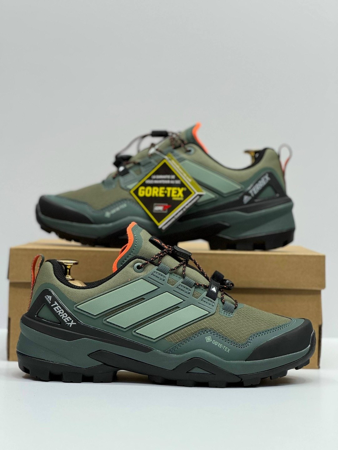 кроссовки adidas terrex,треккинговая  adidas terrex skychaser,треккинговые кроссовки adidas outdoor terrex,adidas terrex,adidas terrex gore tex