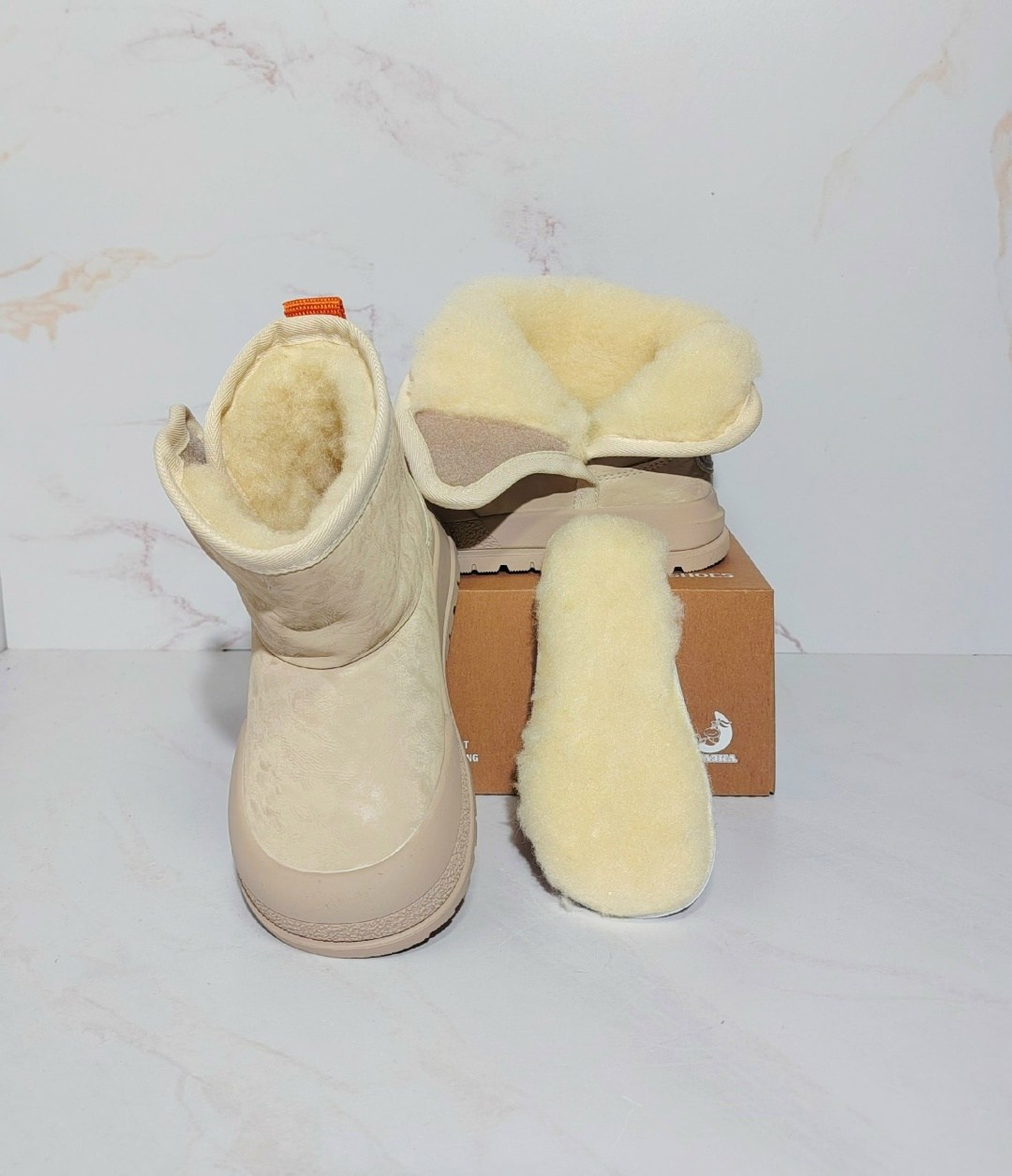 ,дутики,сапоги утепленные для девочек fila fil puff бежевый,дутики для девочек fila fil puff арт. 123178 бежевый цвет,сапоги дутики
