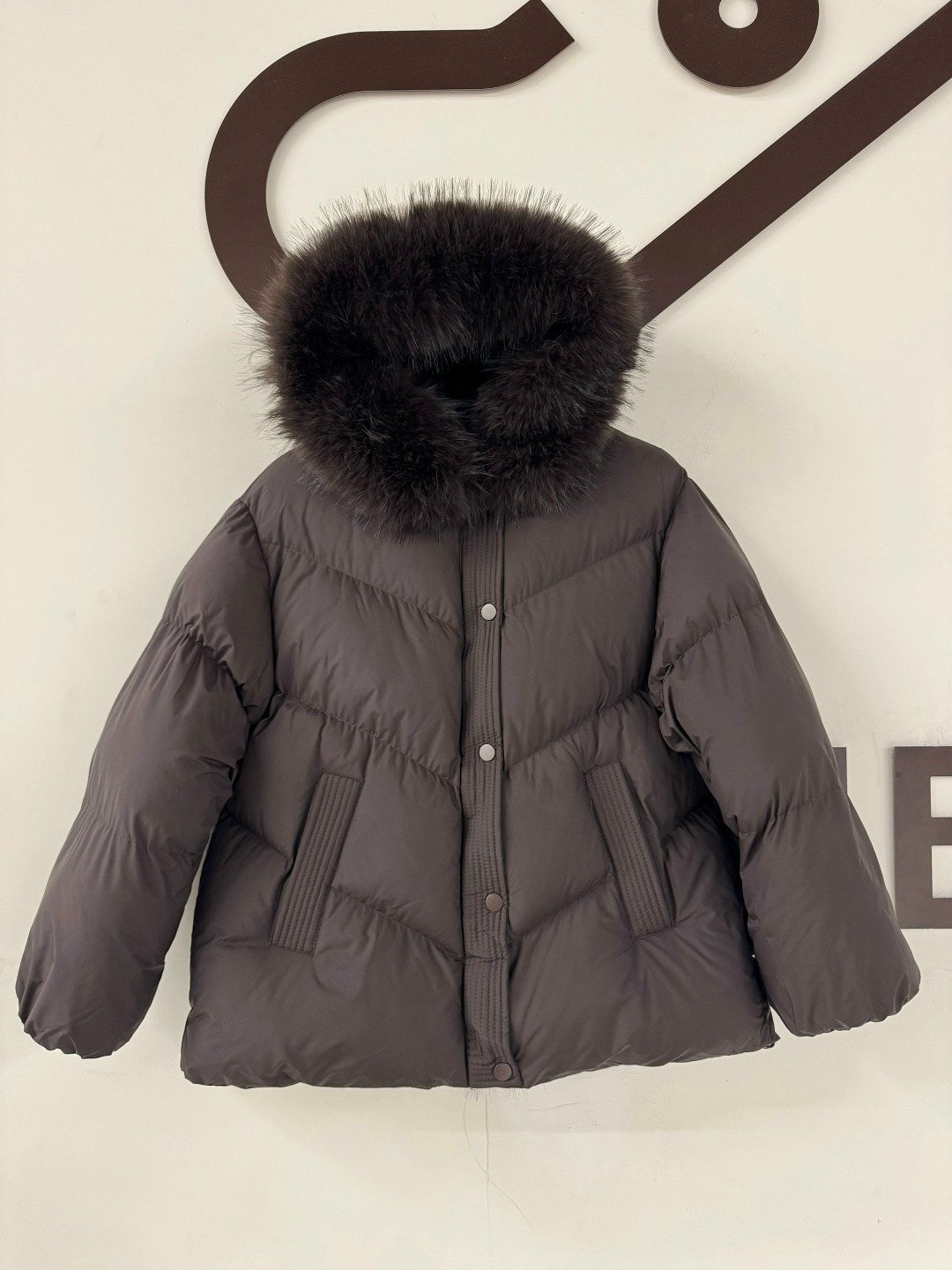 пуховик max mara,пуховик женский,короткий пуховик,пуховик,зимняя куртка пуховик