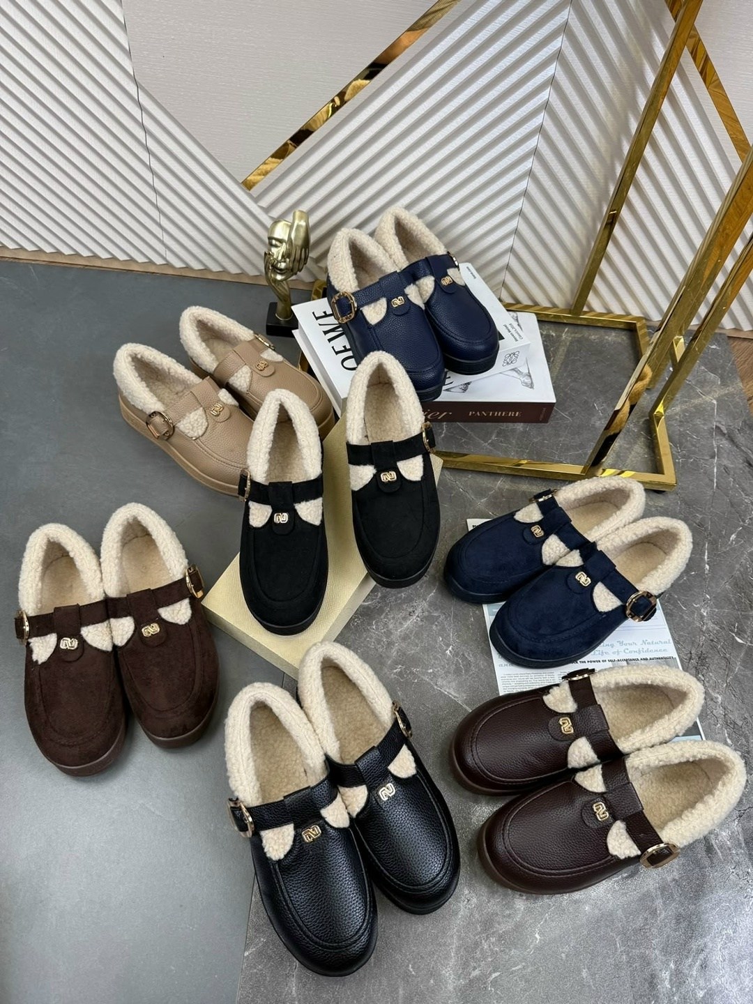 ,женские мокасины,женская ,меховая ,женские зимние лоферы gucci 2026-2026 бежевые кожаные с мехом