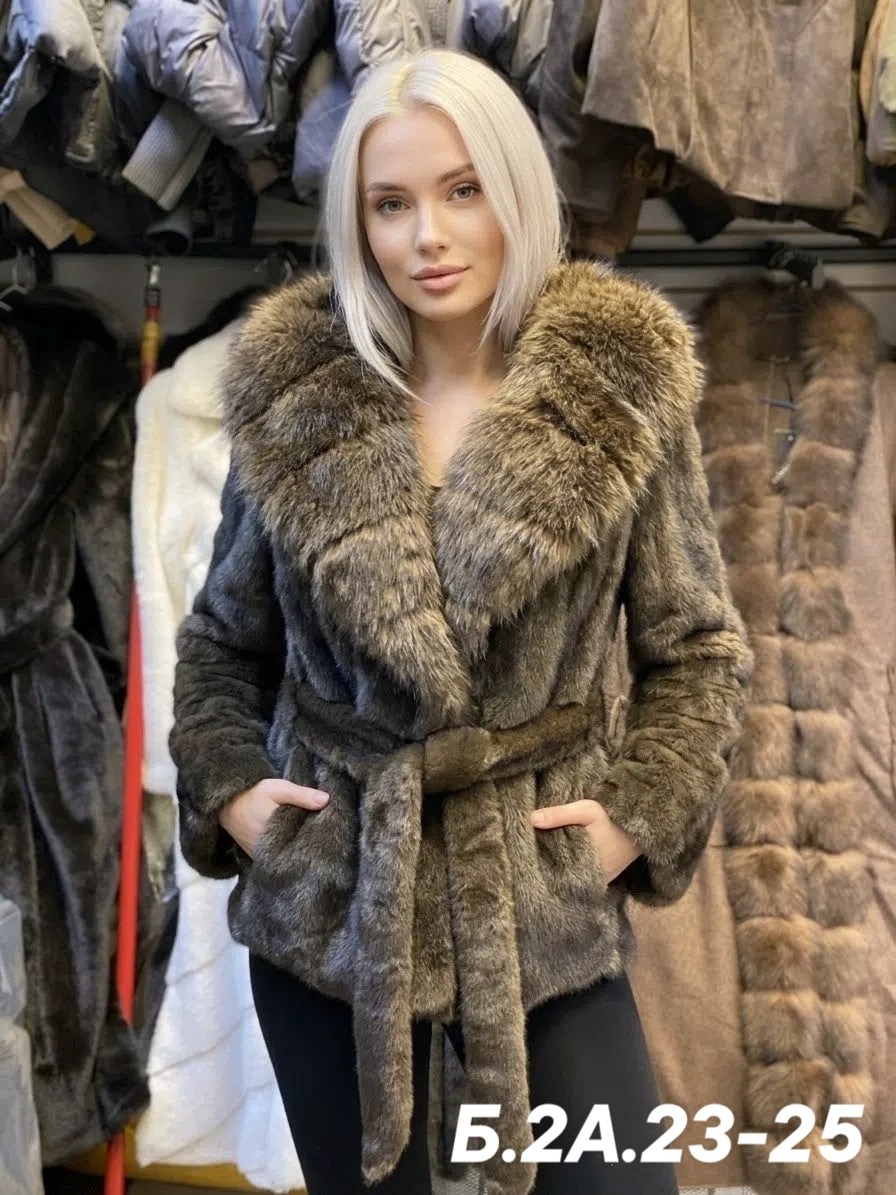 женская шуба,шубка,короткая шуба,шуба,полушубок с капюшоном