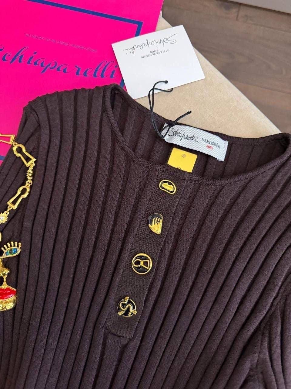 одежда для женщин,трикотажный лонгслив,schiaparelli одежда,кофта женская,кофточка с пуговицами