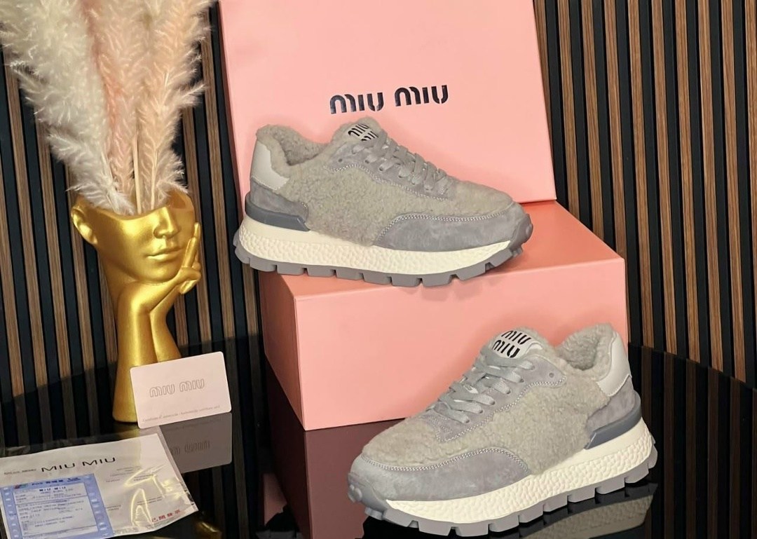 ,кроссовки женские,женские зимние кроссовки,кроссовки miu miu зимние женские,кроссовки для женщин