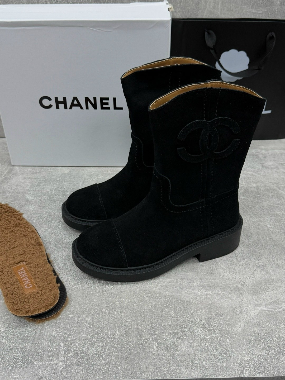 замшевые сапоги,женские сапоги,сапоги chanel,,замшевые сапоги женские