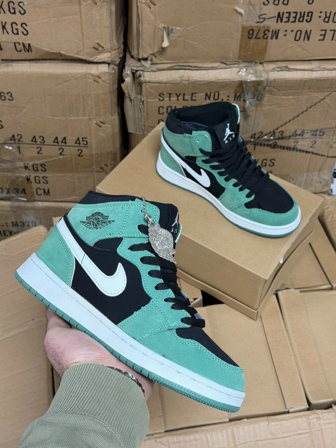 air jordan 1 mid pine green,кроссовки,nike air jordan 1,nike air jordan 1 mid,кроссовки nike air jordan 1