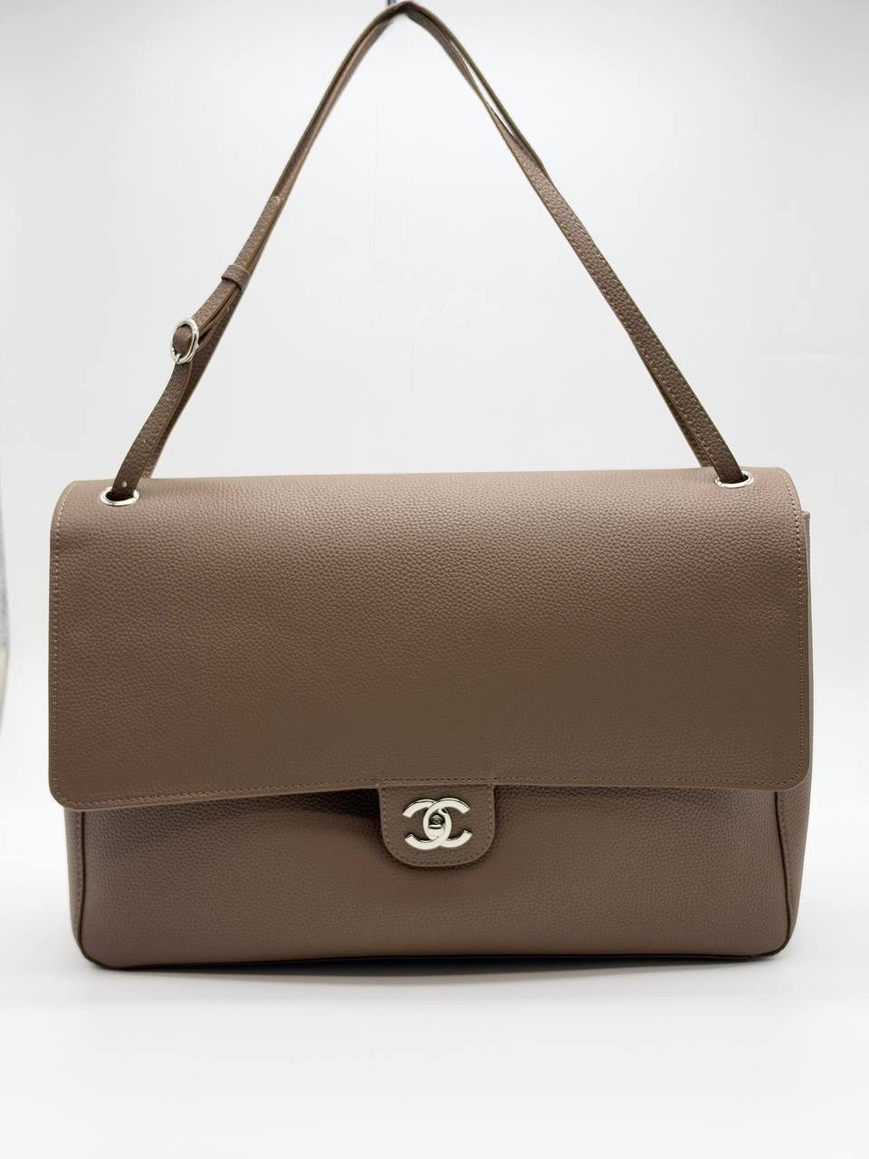 сумка шанель chanel 2.55 flap бежевая с фурнитурой серебро,сумка женская chanel,chanel classic flap bag,сумка chanel,сумки шанель