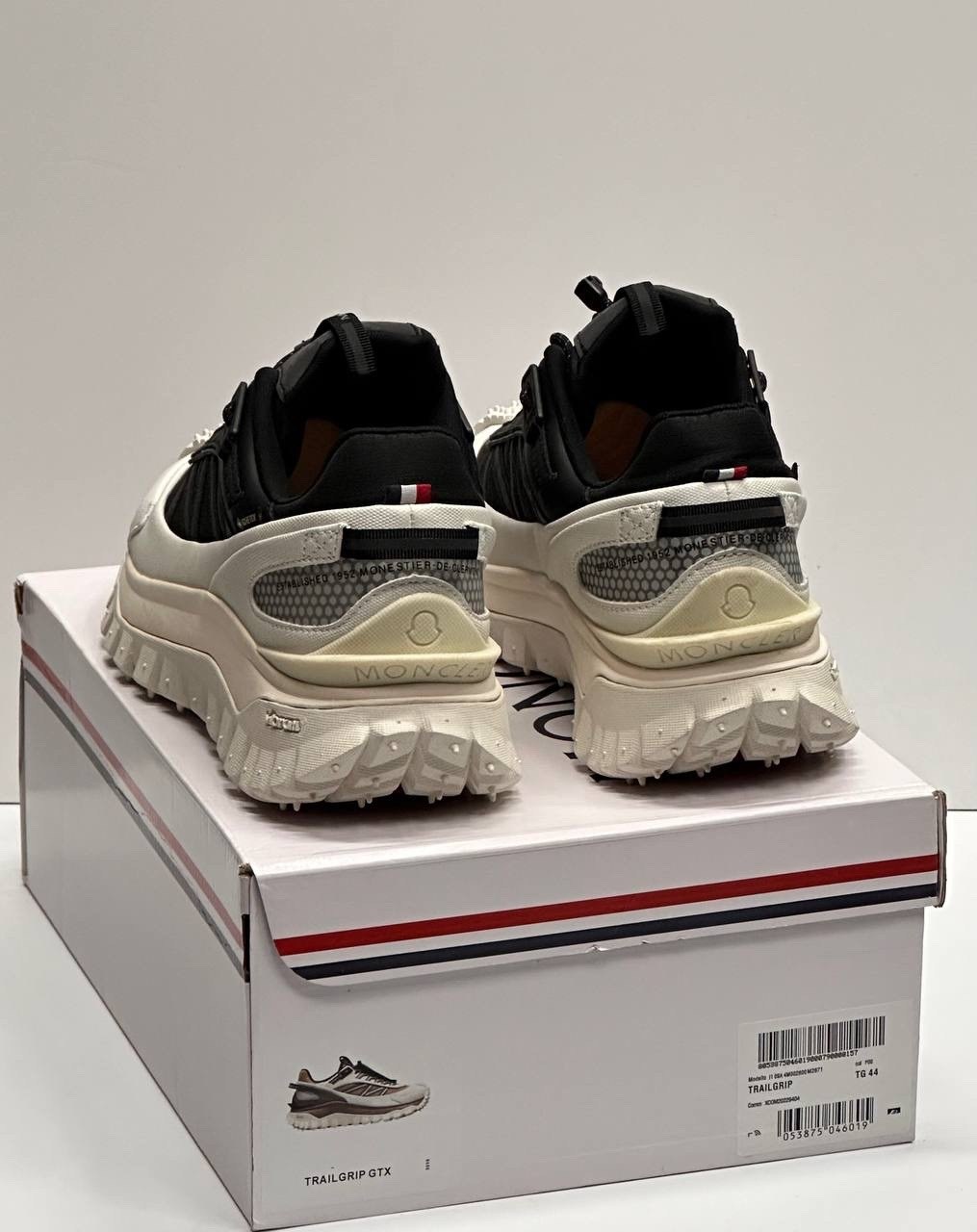 кроссовки мужские moncler trailgrip gtx белый,кроссовки moncler trailgrip gtx,кроссовки moncler,moncler низкие кроссовки trailgrip бежевый/черный,moncler trailgrip gtx