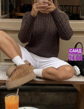 Свитер