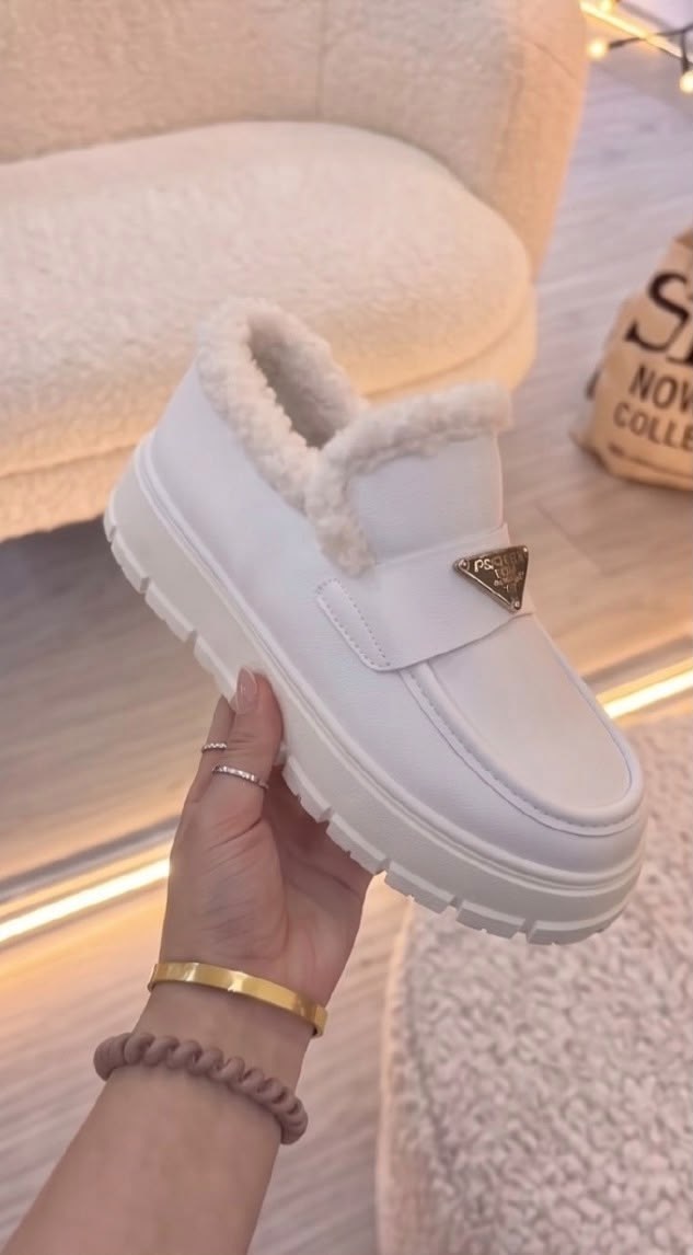 ,женская ,лоферы prada,дутики prada,повседневная