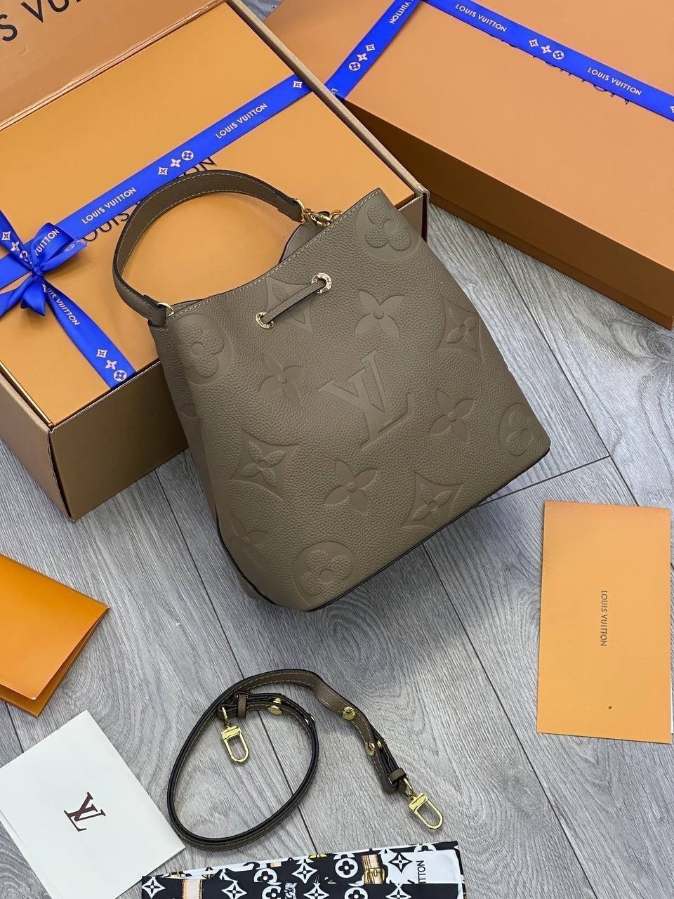 сумка женская louis vuitton,cумка louis vuitton,сумки луи виттон,сумки женские louis vuitton сумка louis vuitton,комплект сумка