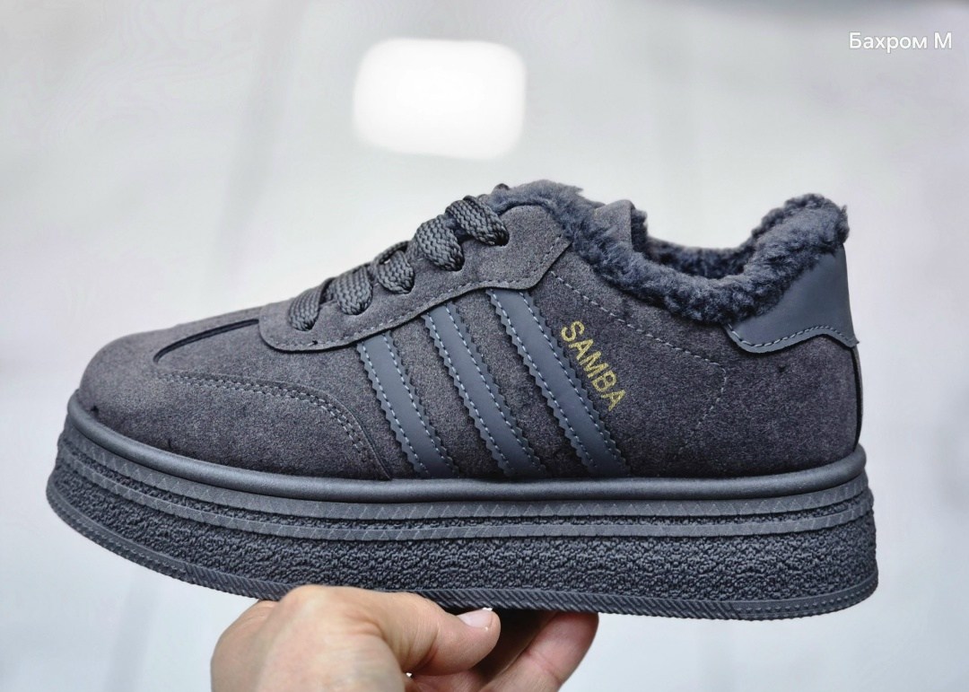 ,кроссовки adidas,кроссовки женскиe, женская,стильные кроссовки