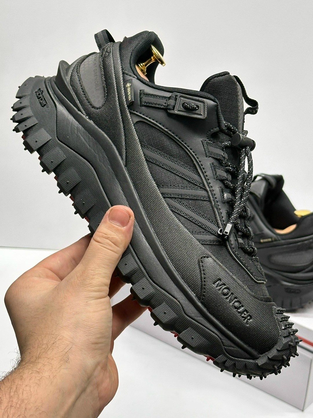 кроссовки trailgrip gtx moncler черный,кроссовки moncler trailgrip gtx,низкие кроссовки moncler trailgrip gtx черный,кроссовки moncler,кроссовки